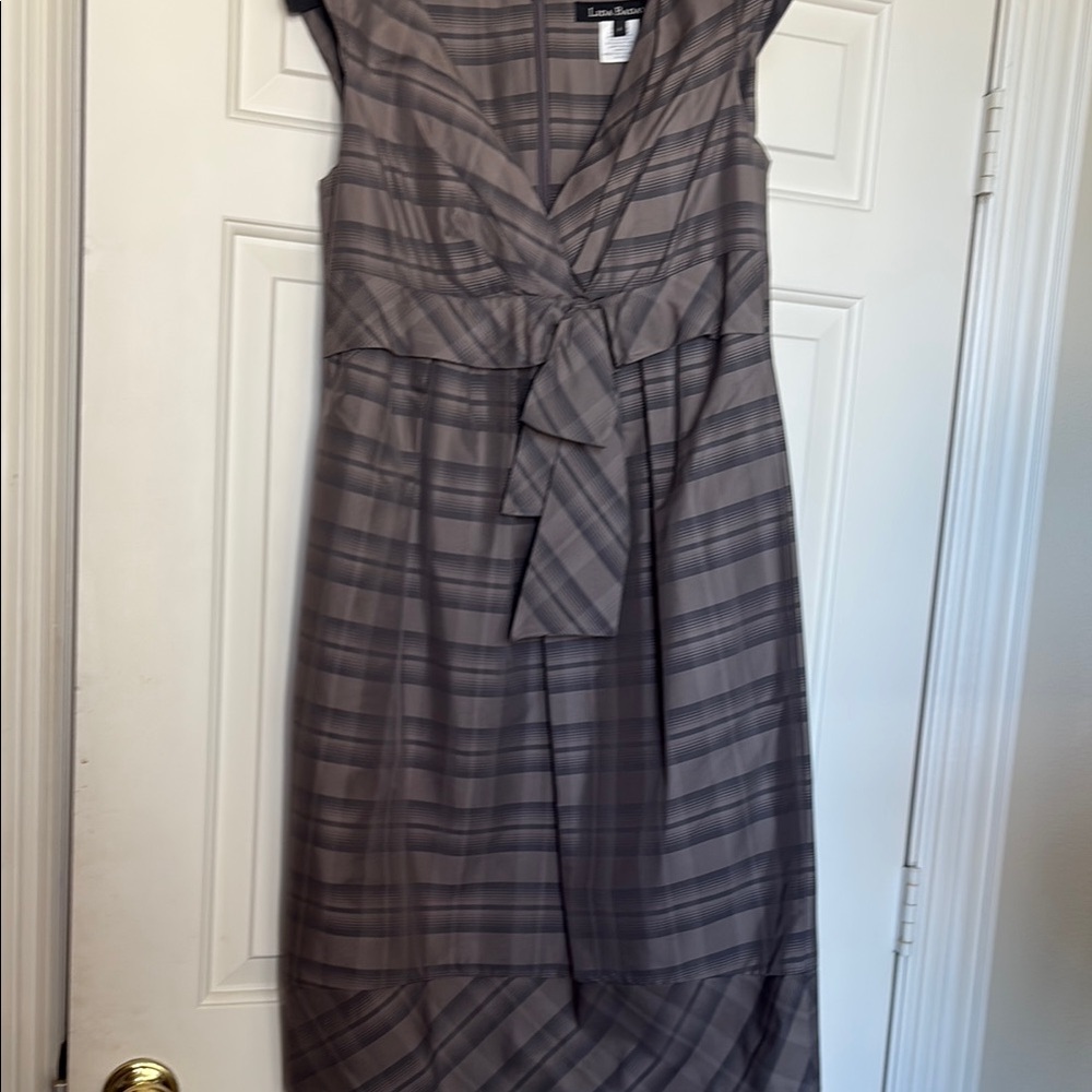 Midi checkered dress